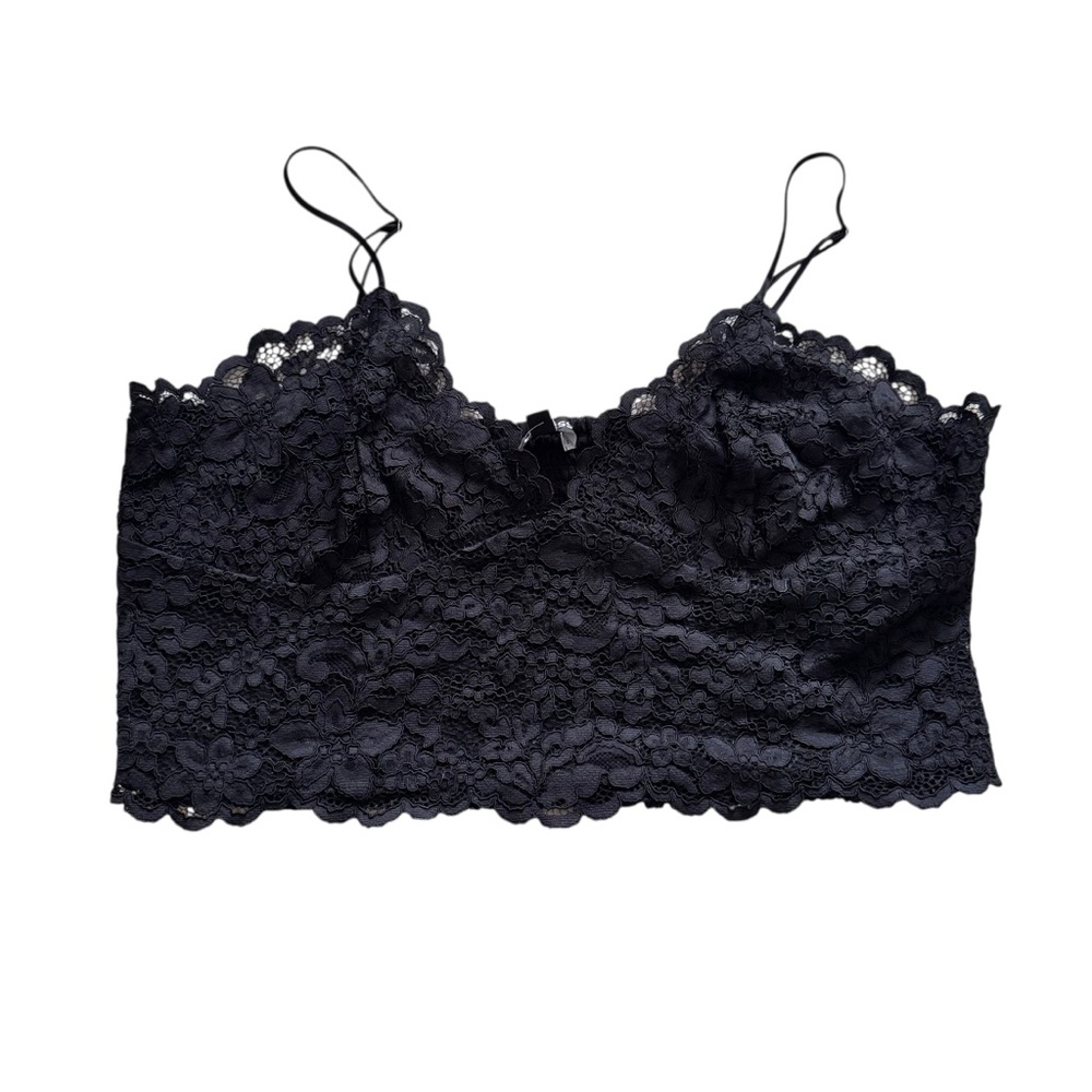 New Express Black lace camisole with fine spaghetti straps